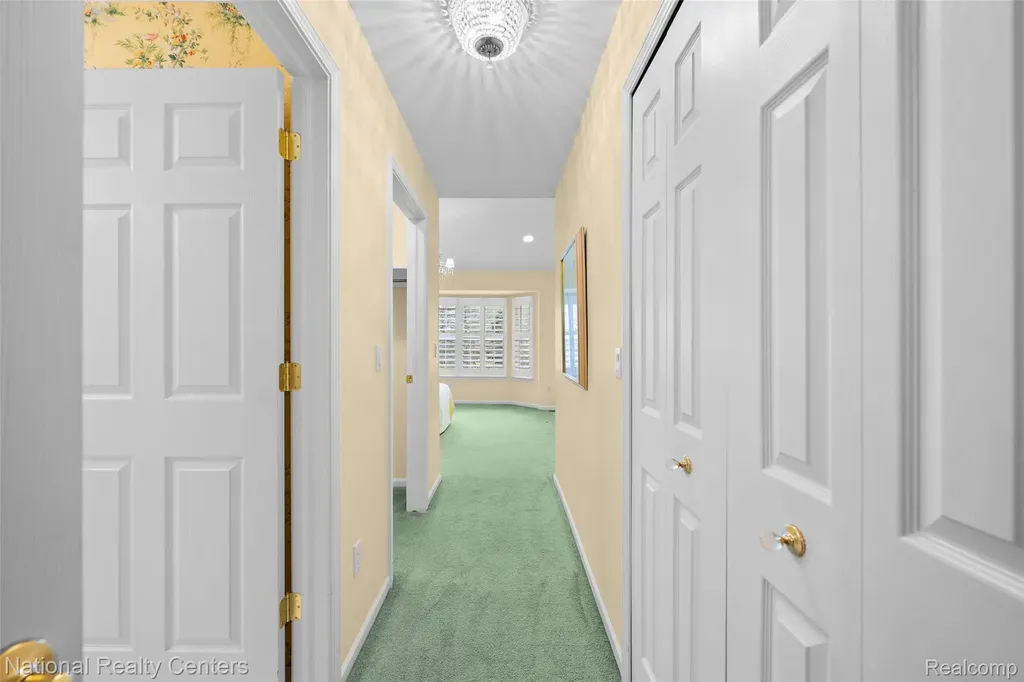 49455 N Glacier Avenue Northville Township MI 48168