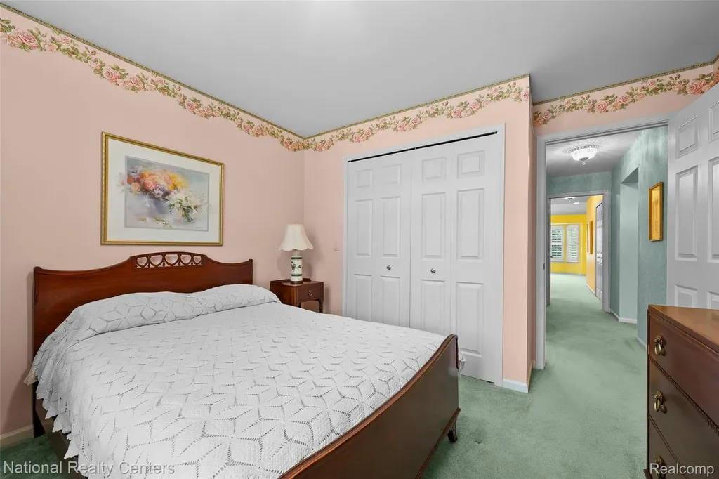 49455 N Glacier Avenue Northville Township MI 48168