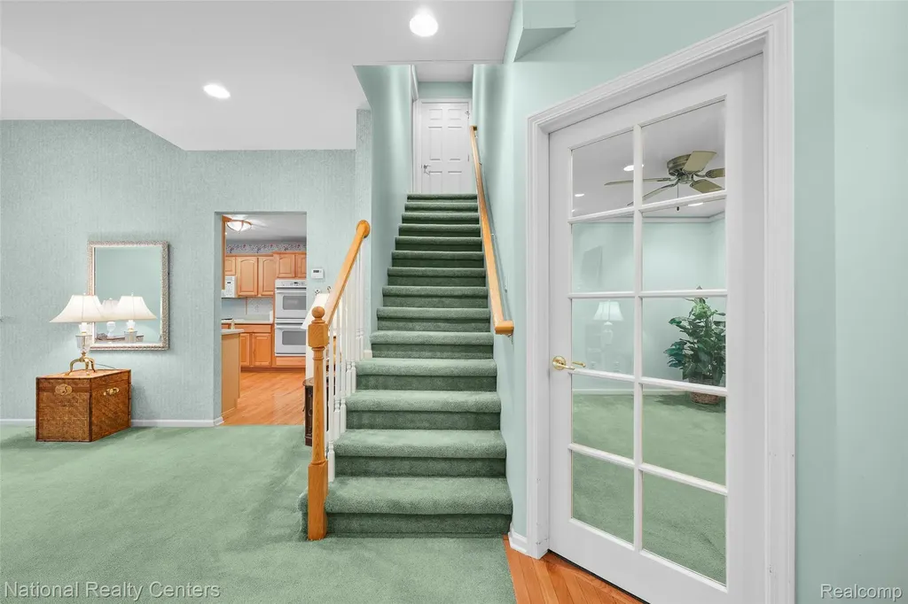 49455 N Glacier Avenue Northville Township MI 48168