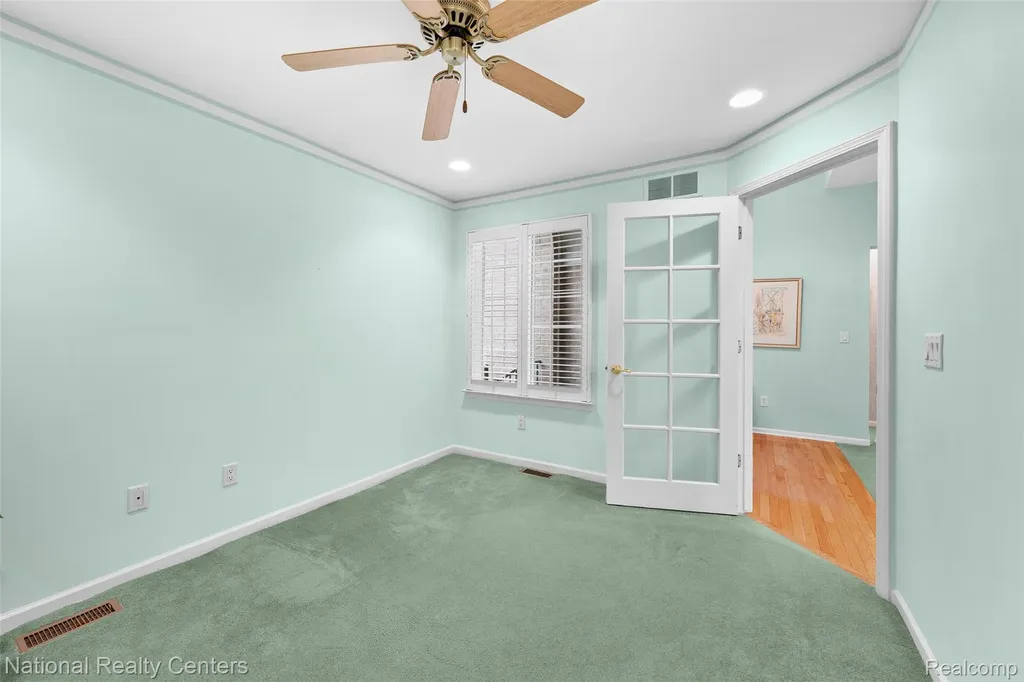 49455 N Glacier Avenue Northville Township MI 48168