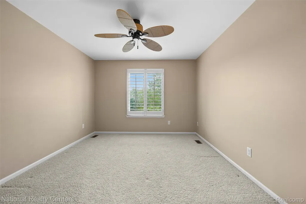 49455 N Glacier Avenue Northville Township MI 48168
