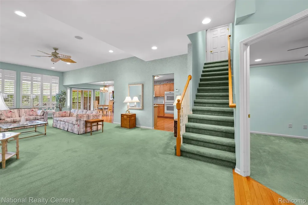 49455 N Glacier Avenue Northville Township MI 48168