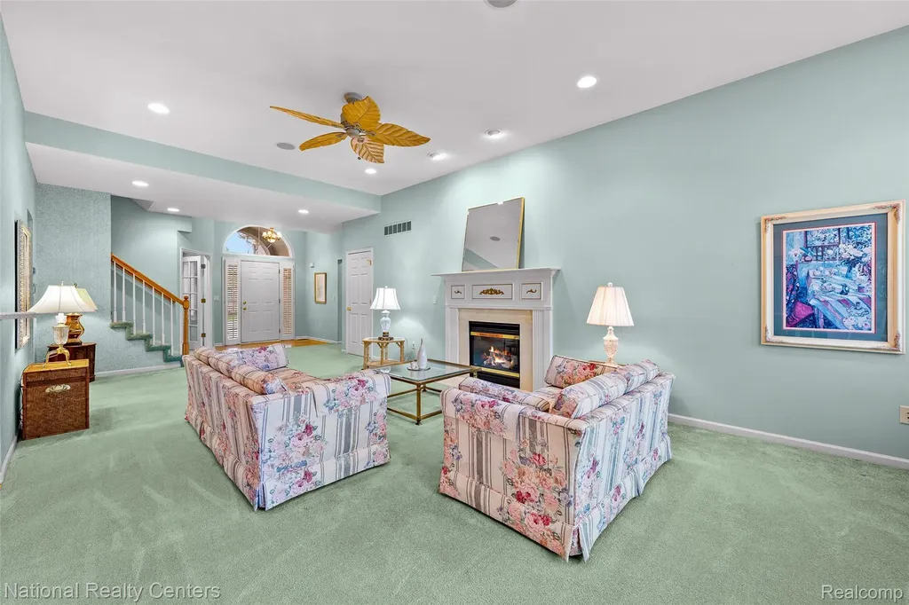 49455 N Glacier Avenue Northville Township MI 48168
