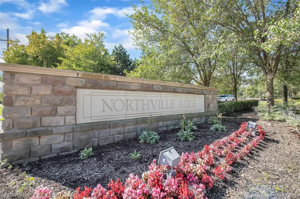 49455 N Glacier Avenue Northville Township MI 48168