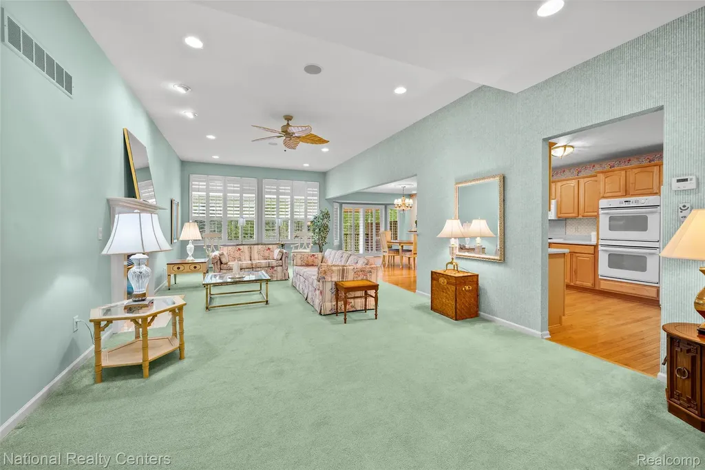 49455 N Glacier Avenue Northville Township MI 48168