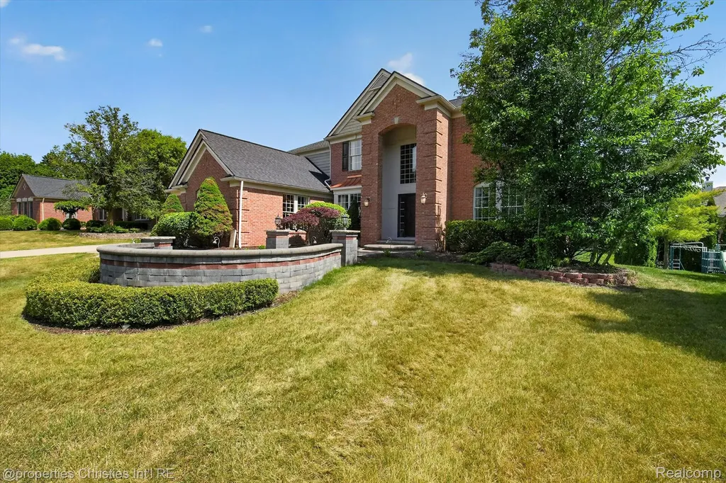 45094 Oak Forest Drive Northville Township MI 48168