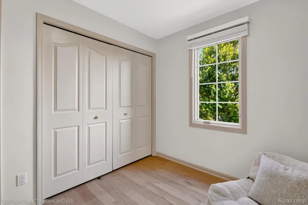 45094 Oak Forest Drive Northville Township MI 48168