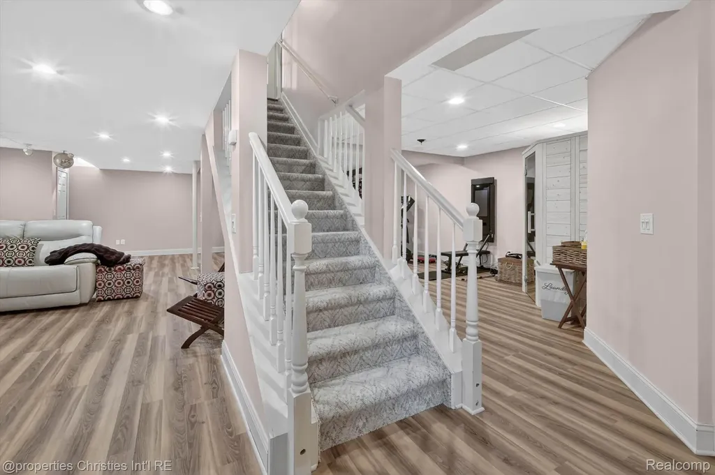 45094 Oak Forest Drive Northville Township MI 48168