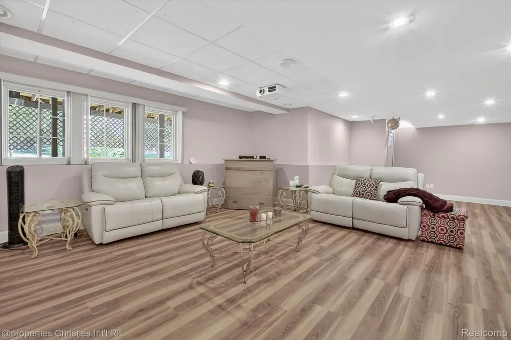 45094 Oak Forest Drive Northville Township MI 48168