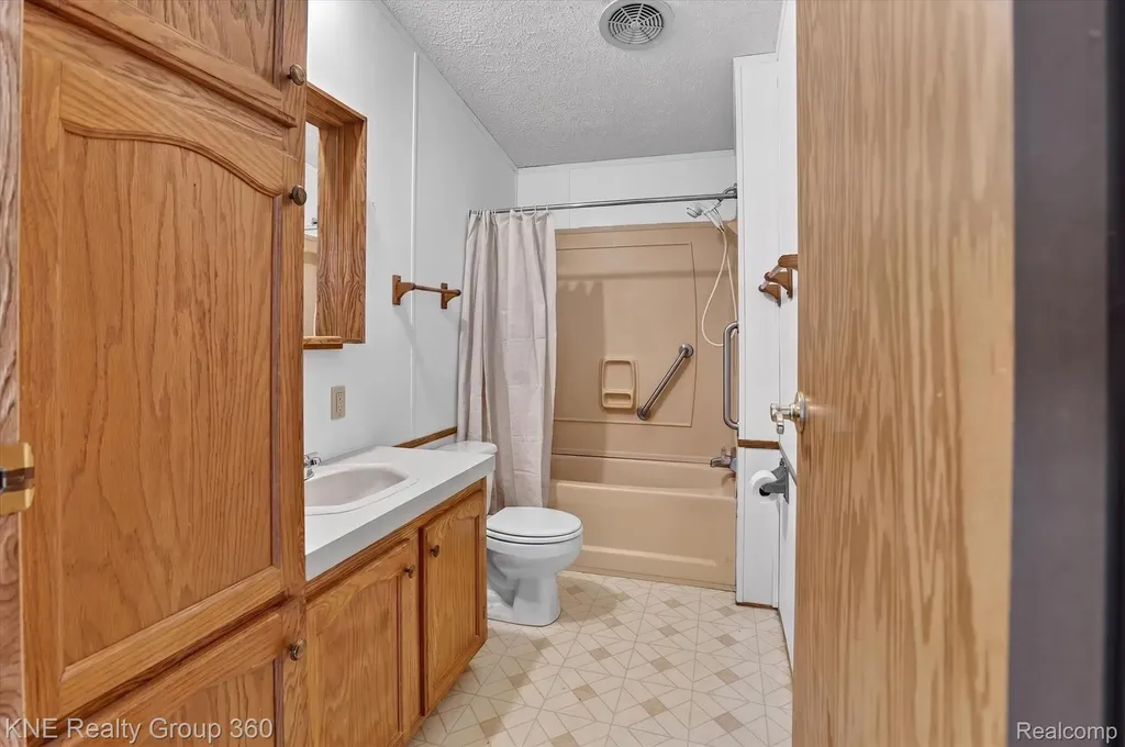 4884 Piersonville Road Marathon Township MI 48421