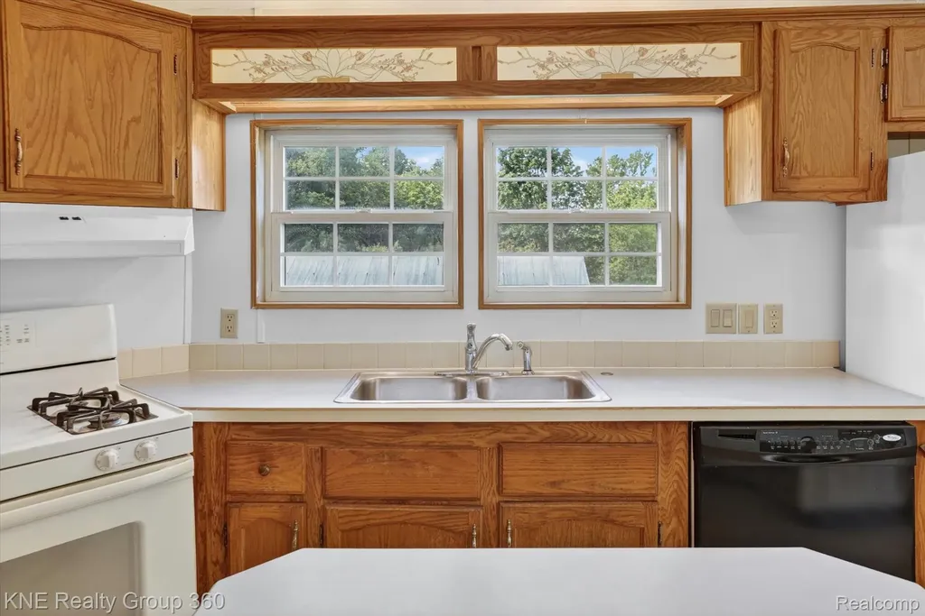 4884 Piersonville Road Marathon Township MI 48421