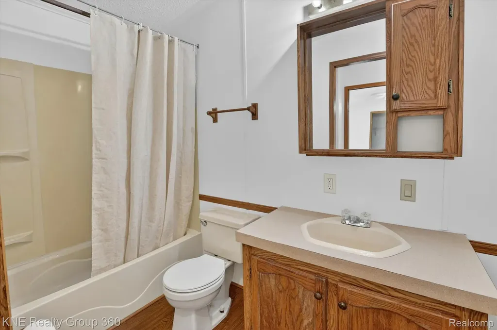 4884 Piersonville Road Marathon Township MI 48421