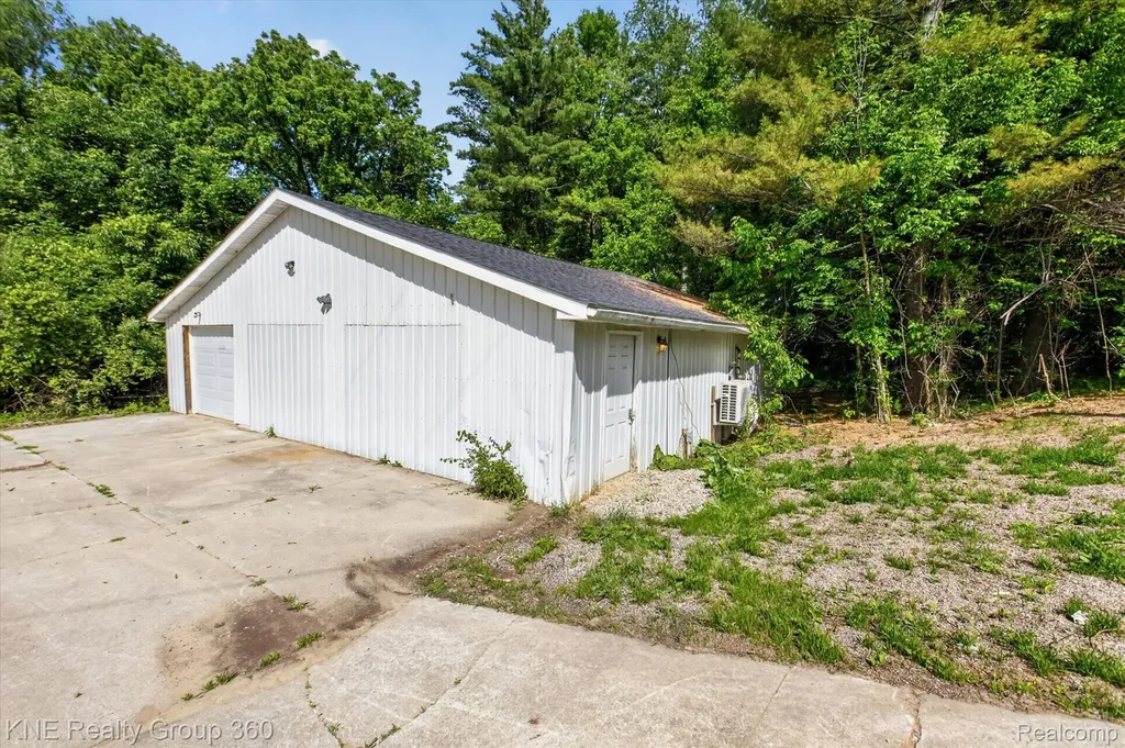 4884 Piersonville Road Marathon Township MI 48421