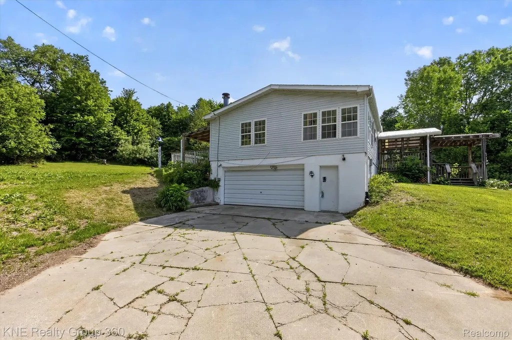 4884 Piersonville Road Marathon Township MI 48421