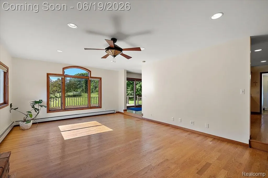 10324 Oakhill Road Springfield Charter Township MI 48442