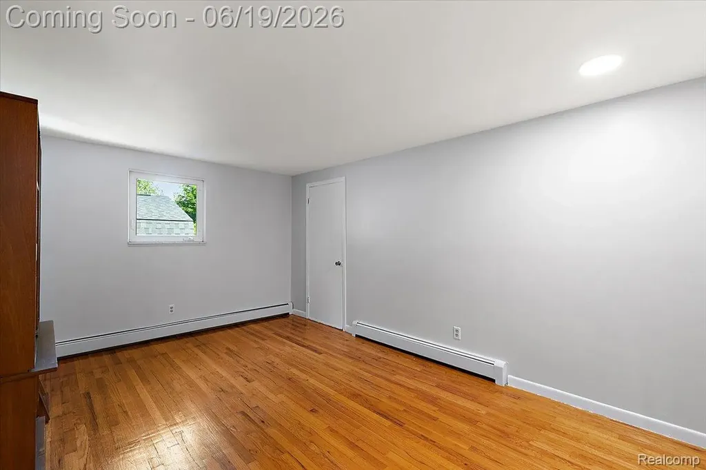10324 Oakhill Road Springfield Charter Township MI 48442