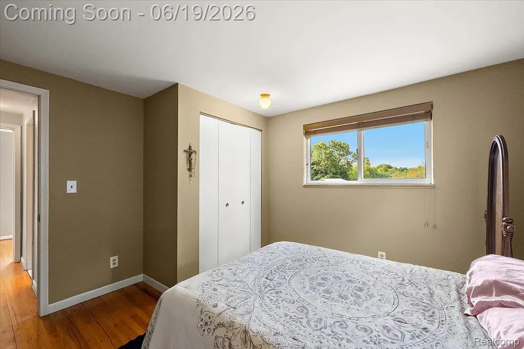 10324 Oakhill Road Springfield Charter Township MI 48442