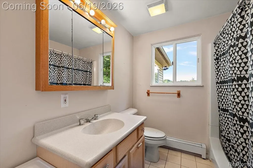 10324 Oakhill Road Springfield Charter Township MI 48442