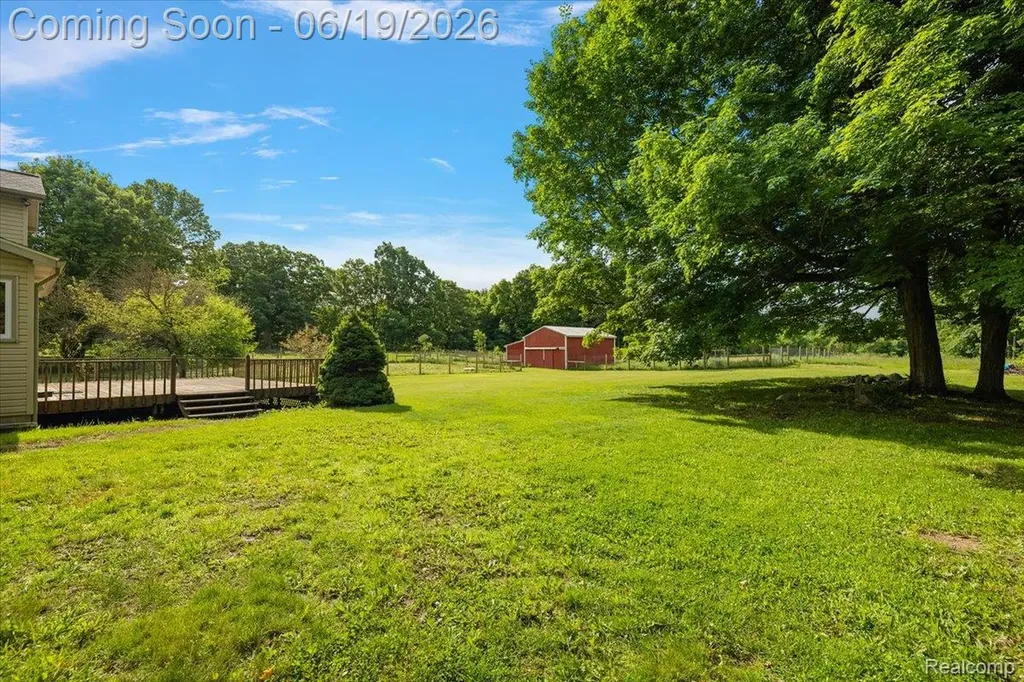 10324 Oakhill Road Springfield Charter Township MI 48442