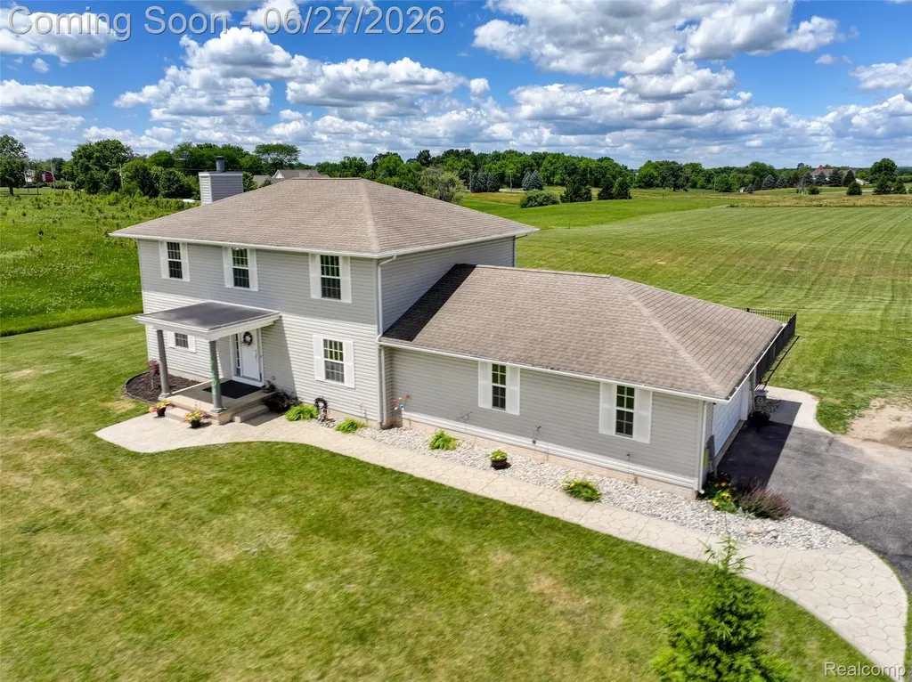 17204 Country Lane Manchester Township MI 48158