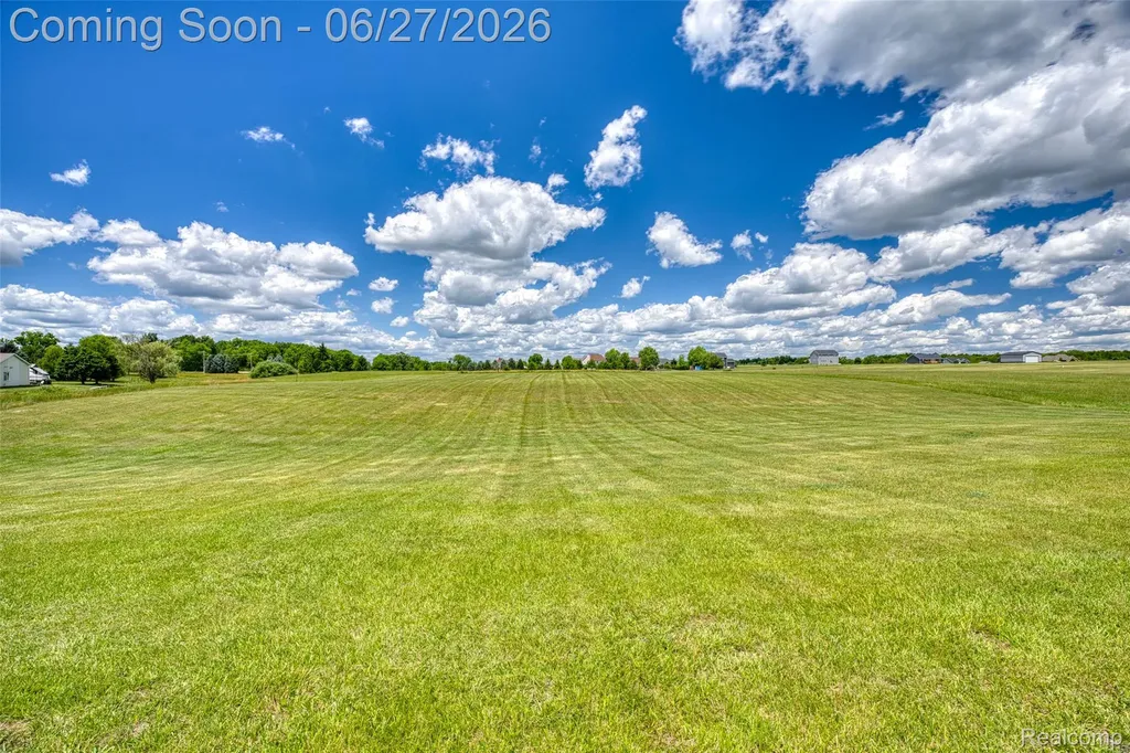 17204 Country Lane Manchester Township MI 48158