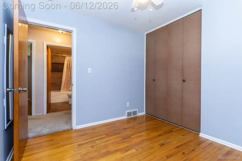 4062 Lexington Drive Trenton City MI 48183