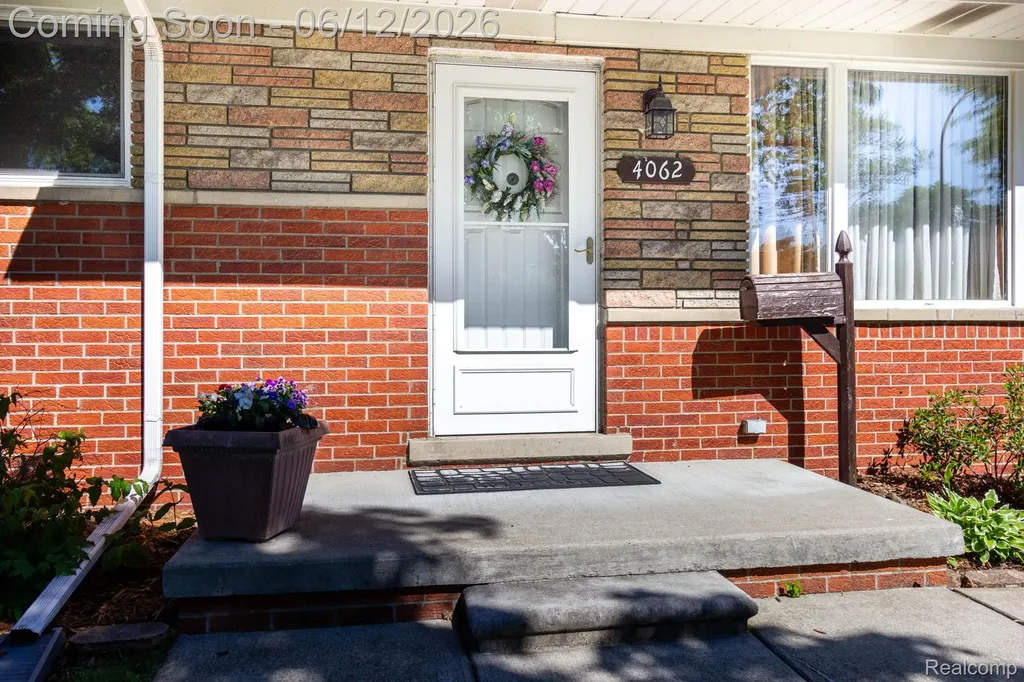 4062 Lexington Drive Trenton City MI 48183