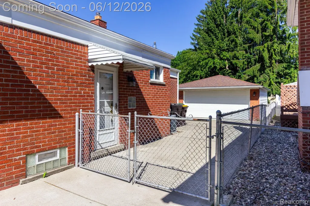4062 Lexington Drive Trenton City MI 48183