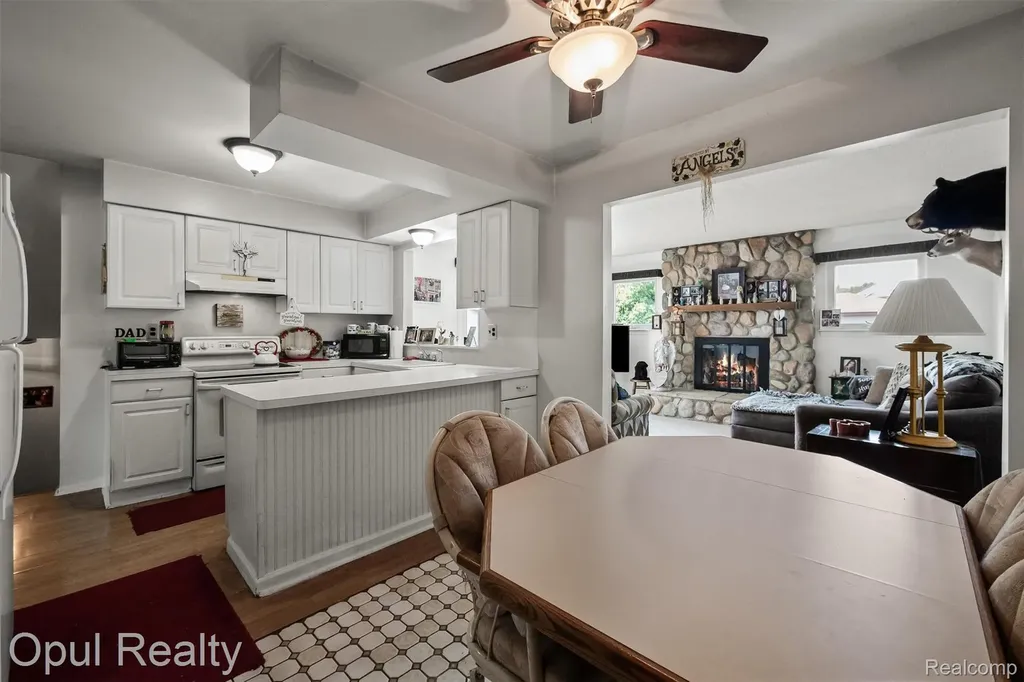 1218 Barchester Street Westland City MI 48186