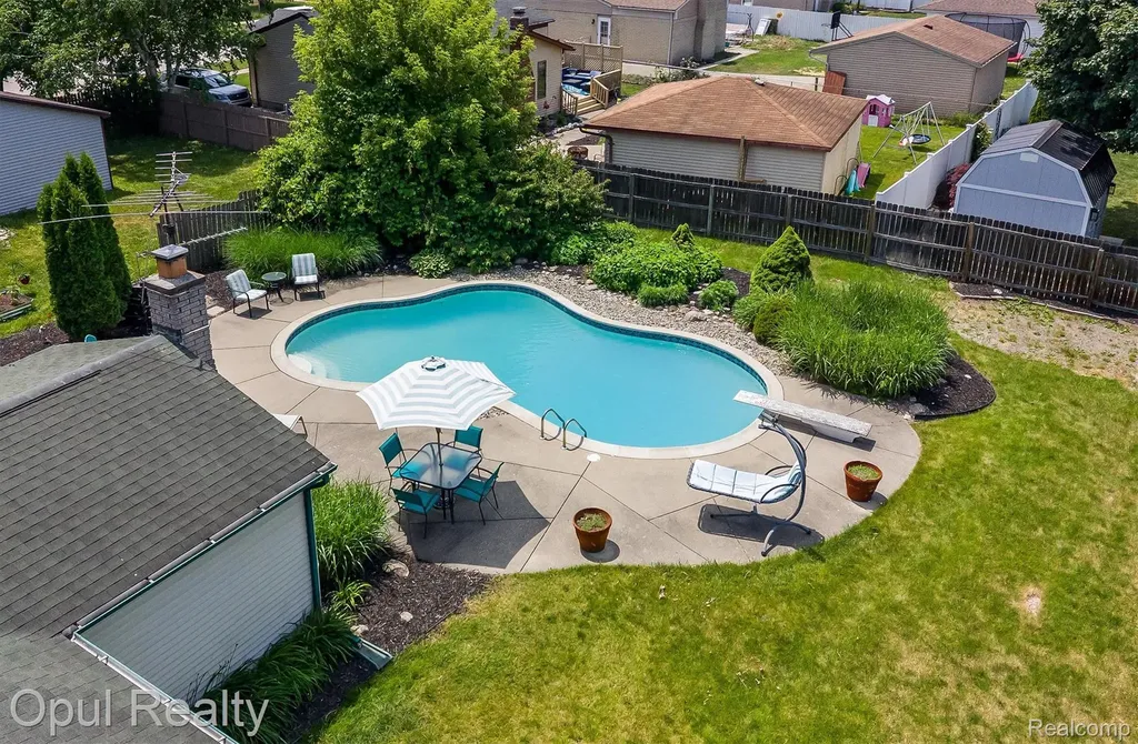 1218 Barchester Street Westland City MI 48186