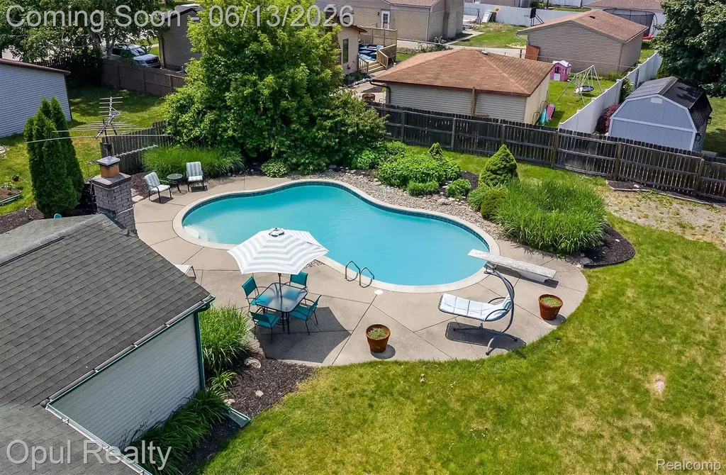 1218 Barchester Street Westland City MI 48186