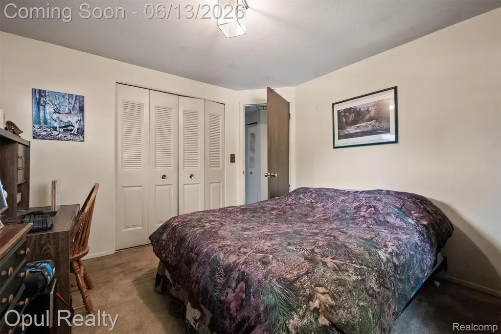 1218 Barchester Street Westland City MI 48186