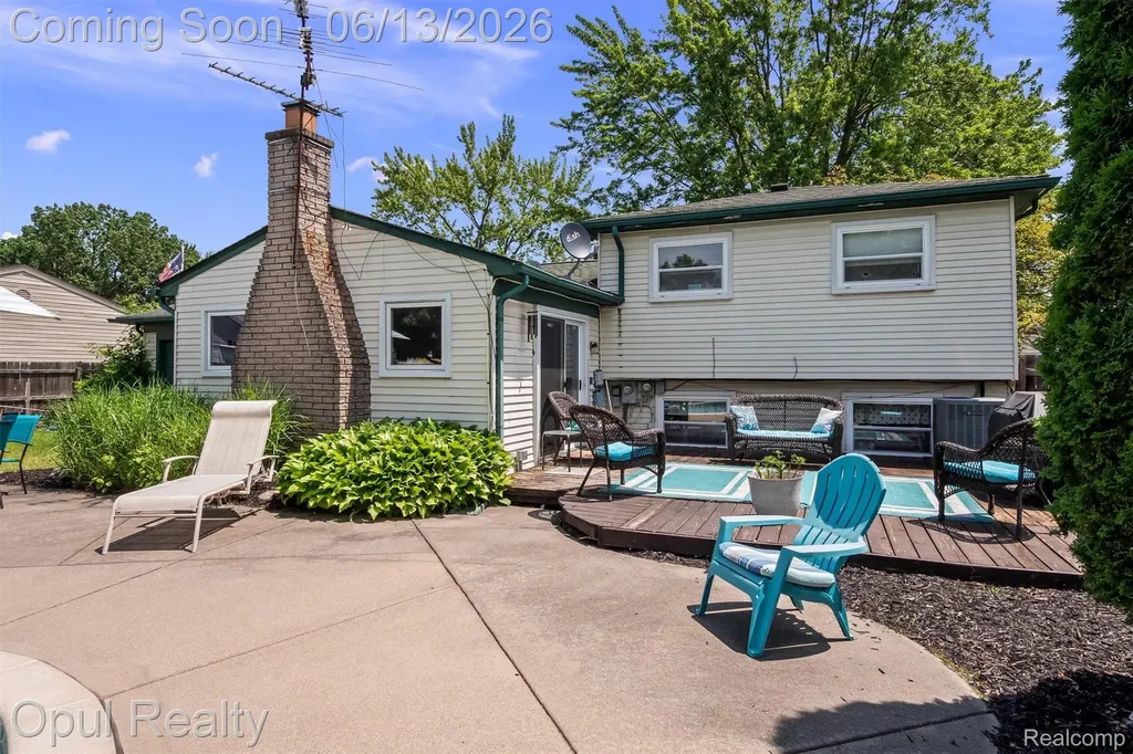 1218 Barchester Street Westland City MI 48186