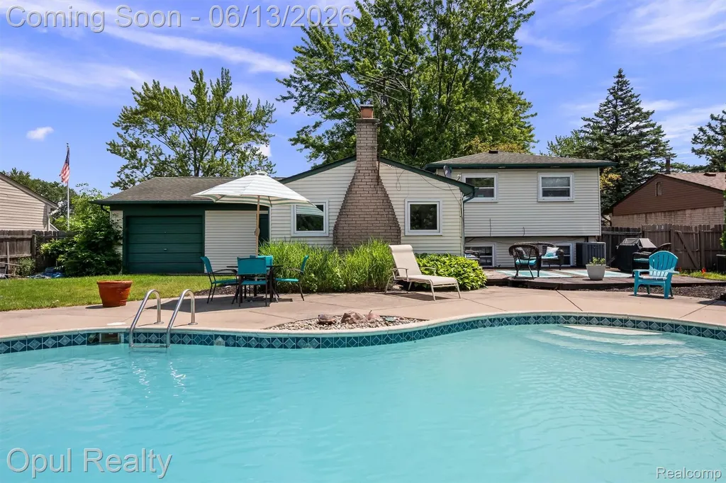 1218 Barchester Street Westland City MI 48186
