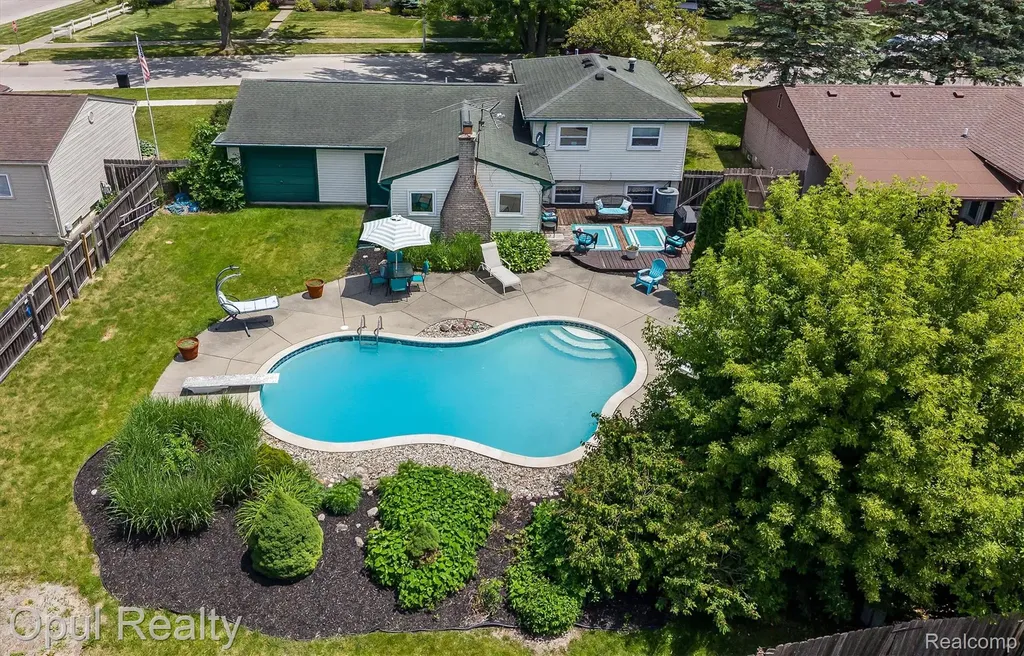 1218 Barchester Street Westland City MI 48186