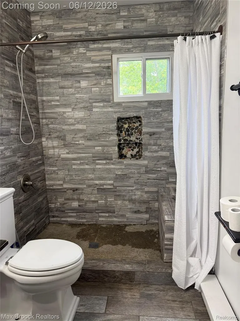 30066 Bock Street Garden City City MI 48135