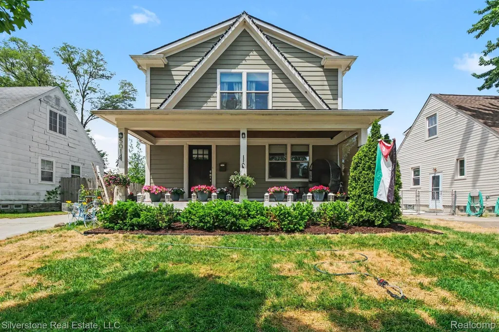 501 N Kenwood Avenue Royal Oak City MI 48067