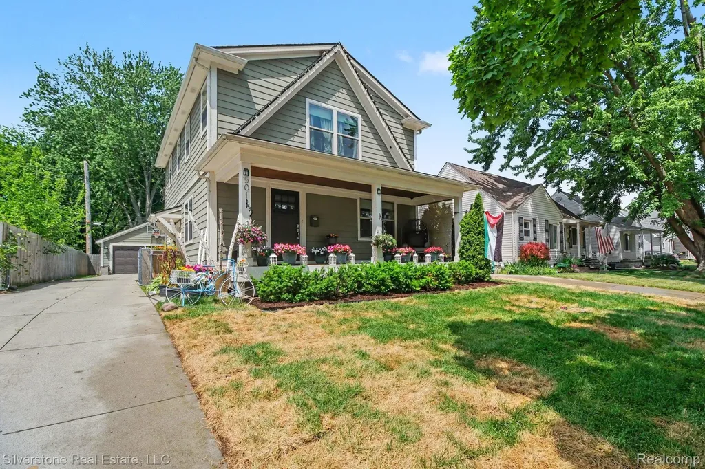 501 N Kenwood Avenue Royal Oak City MI 48067