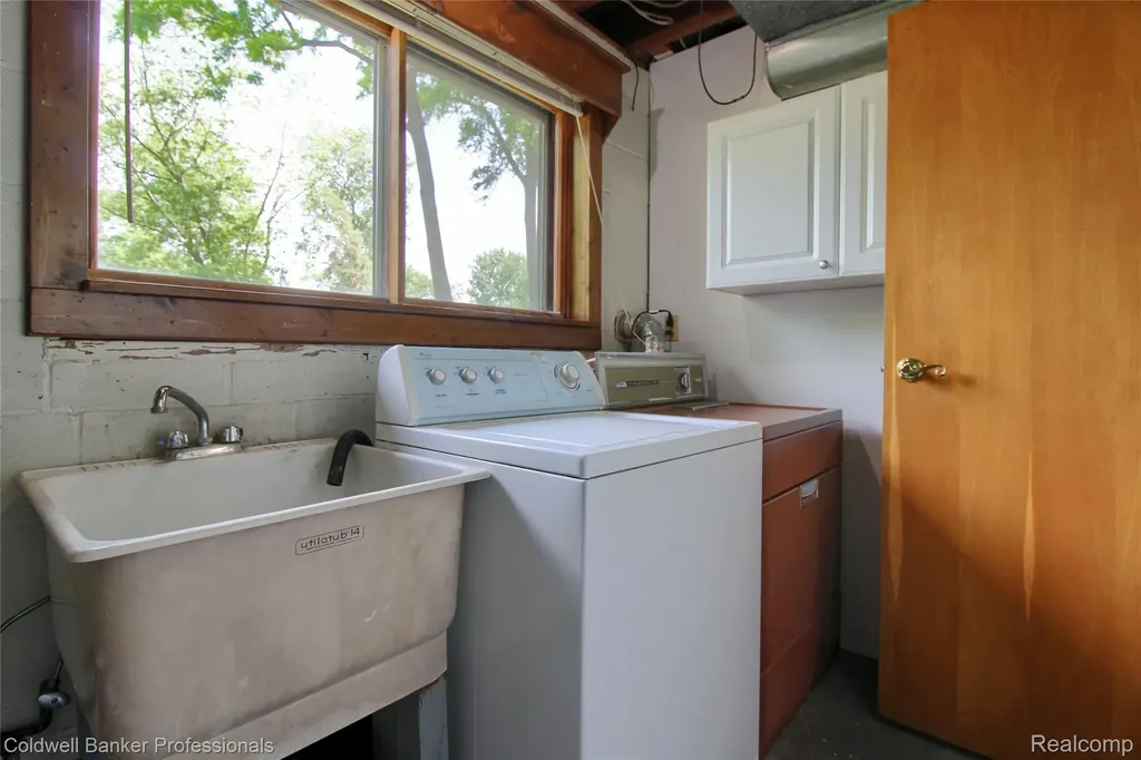 11770 Sunset Lane Van Buren Charter Township MI 48111