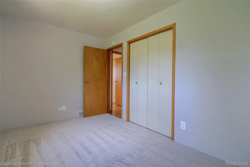 11770 Sunset Lane Van Buren Charter Township MI 48111
