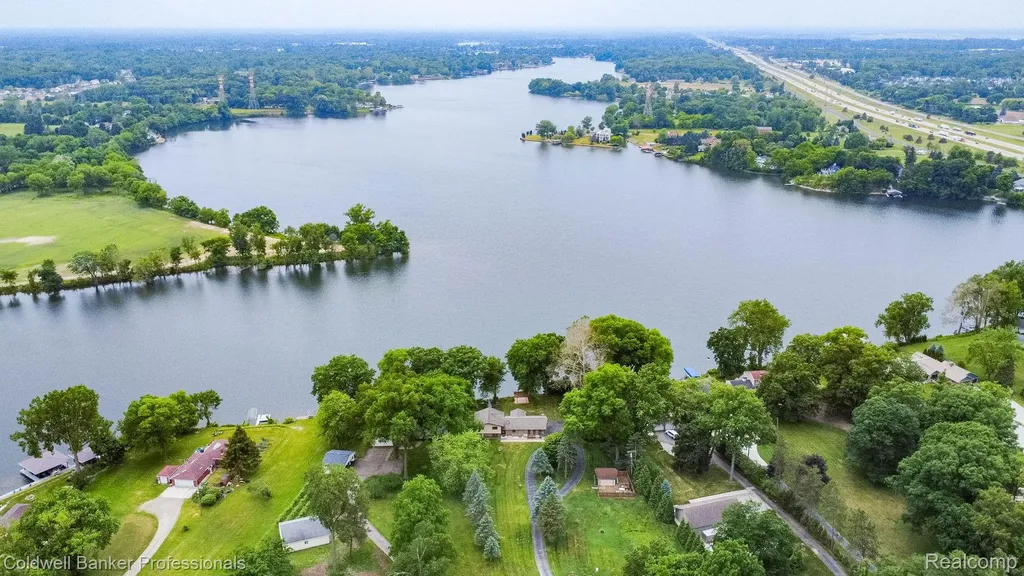 11770 Sunset Lane Van Buren Charter Township MI 48111
