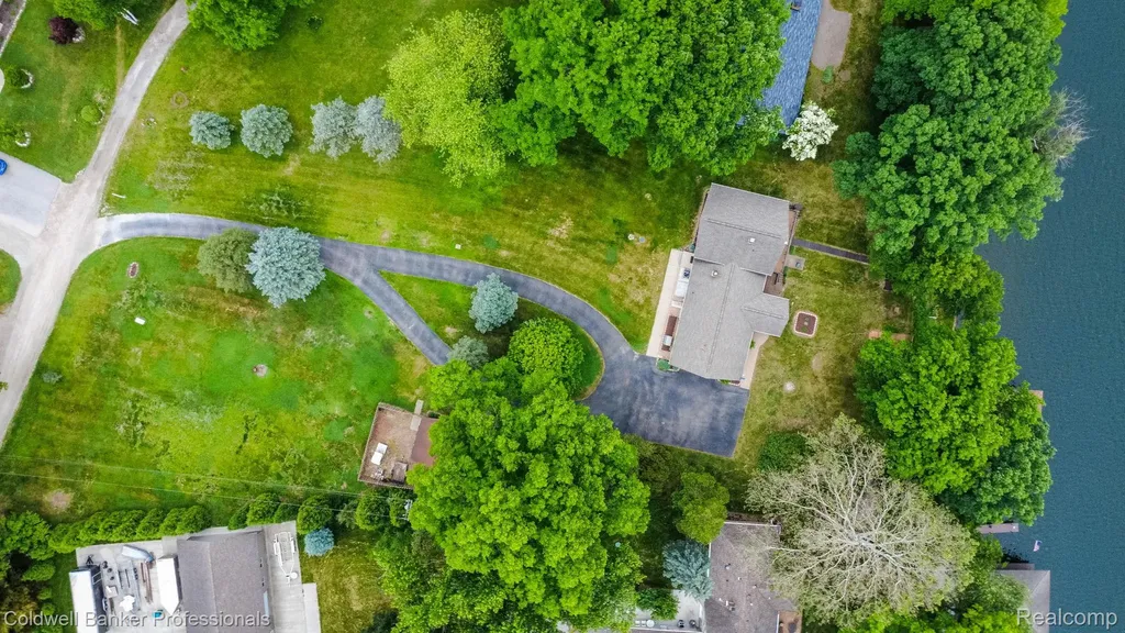11770 Sunset Lane Van Buren Charter Township MI 48111