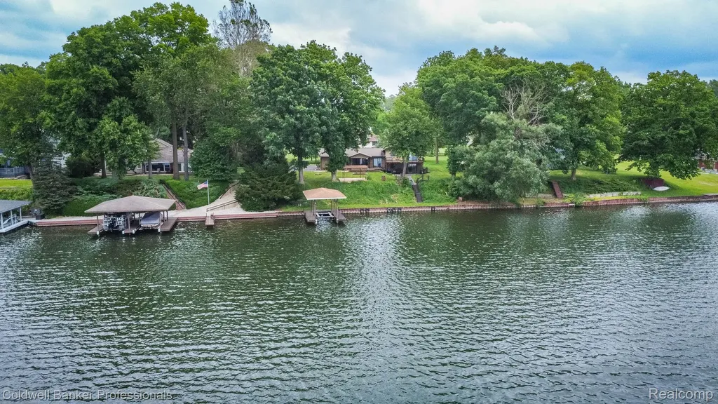 11770 Sunset Lane Van Buren Charter Township MI 48111