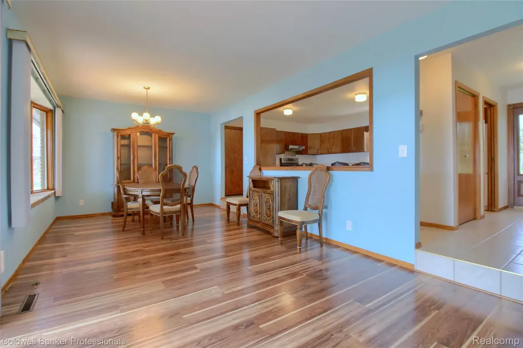 11770 Sunset Lane Van Buren Charter Township MI 48111