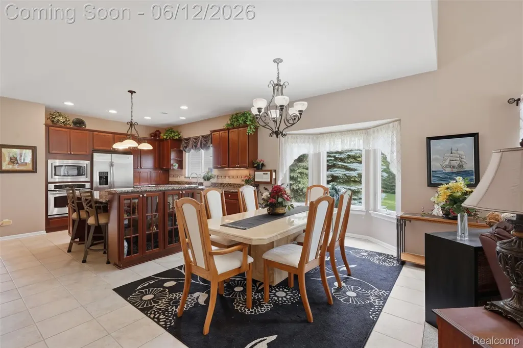 470 Delmar Court Highland Charter Township MI 48357