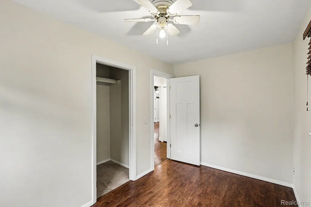 9315 Hillcrest Road Springfield Charter Township MI 48348