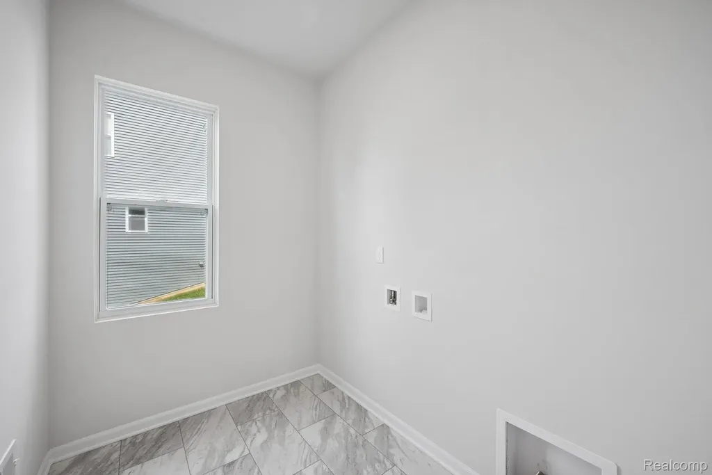 27137 Silo Drive Saline City MI 48176