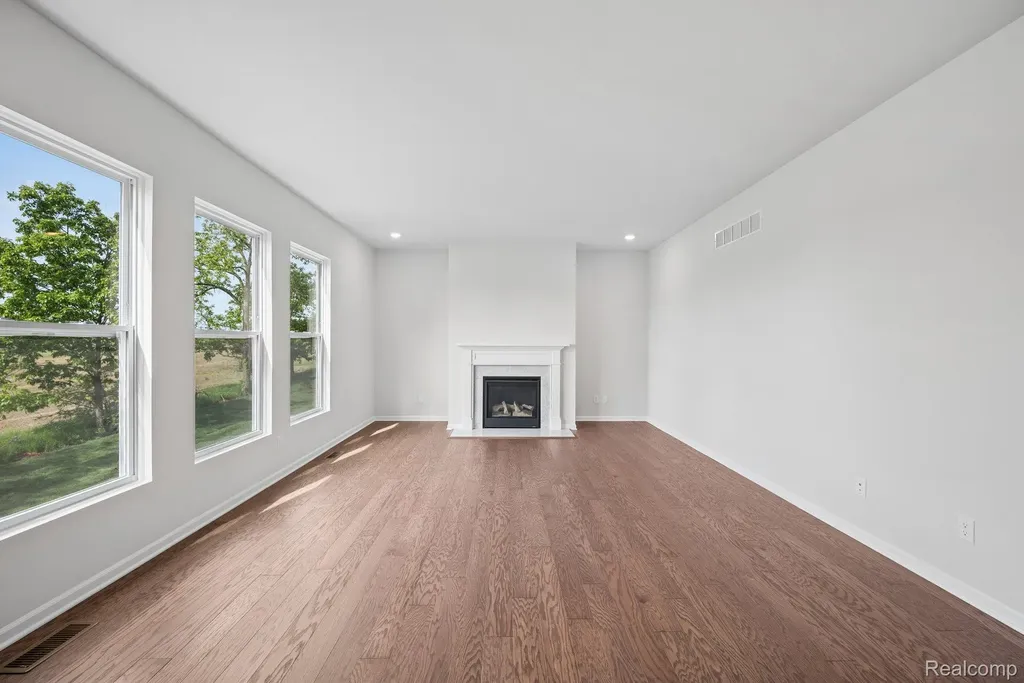 27137 Silo Drive Saline City MI 48176