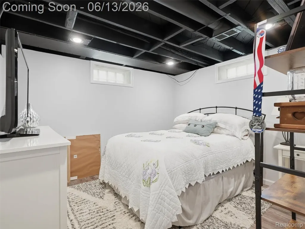 2622 Bembridge Road Royal Oak City MI 48073