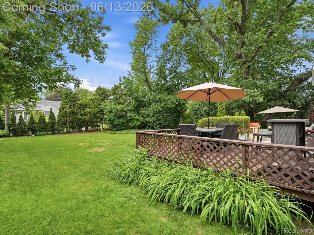 2622 Bembridge Road Royal Oak City MI 48073
